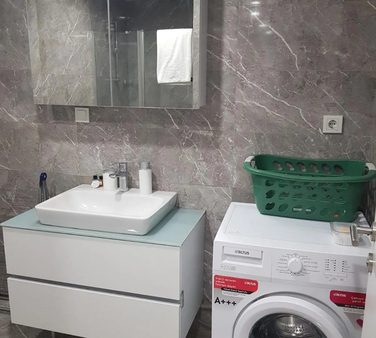 Express 2472 Apartment Istanbul